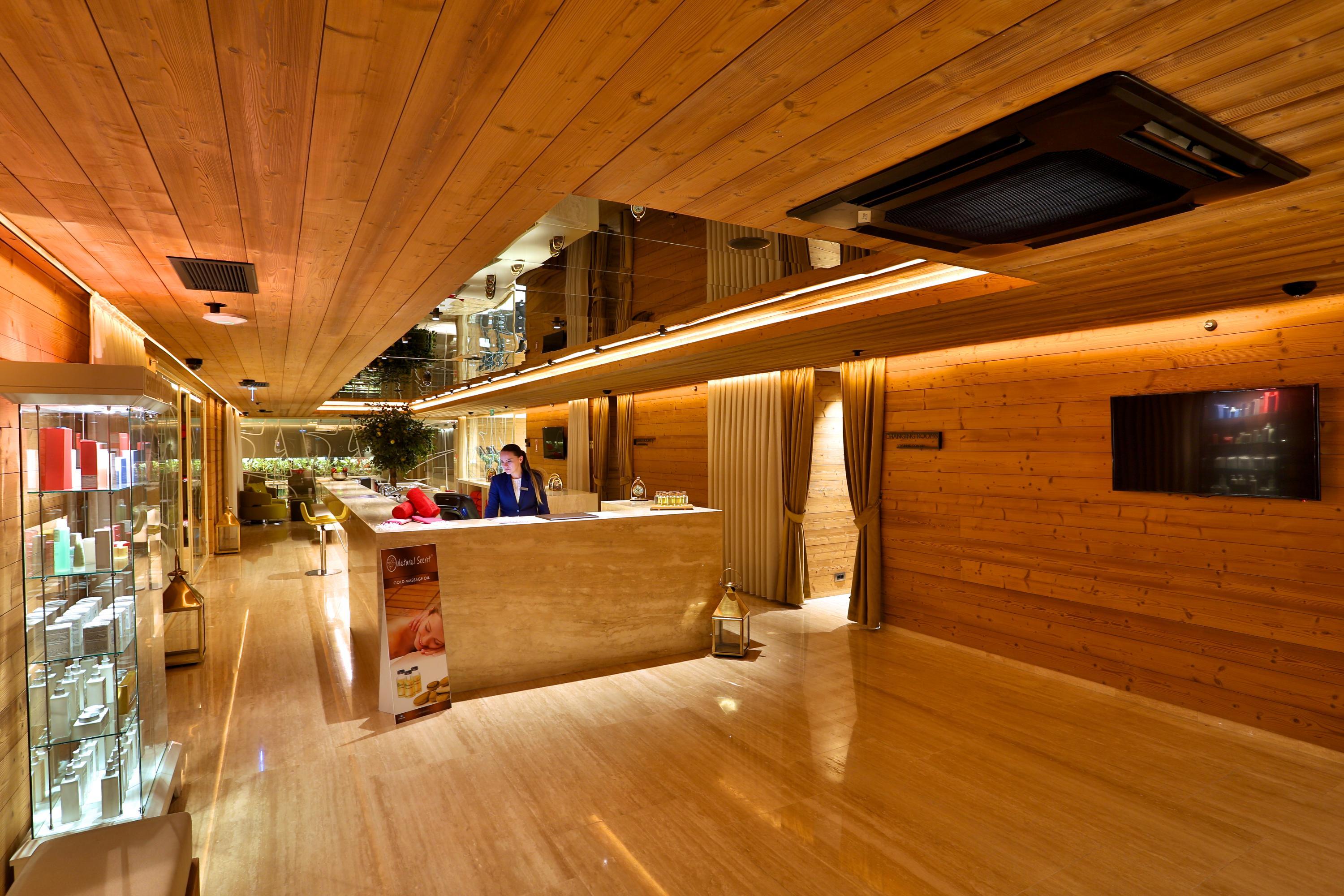 Dosso Dossi & Downtown Отель 5*