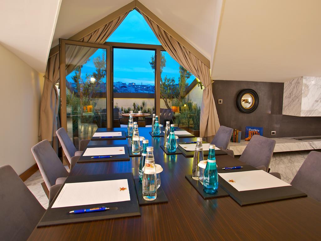 Otel Dosso Dossi & Downtown İstanbul